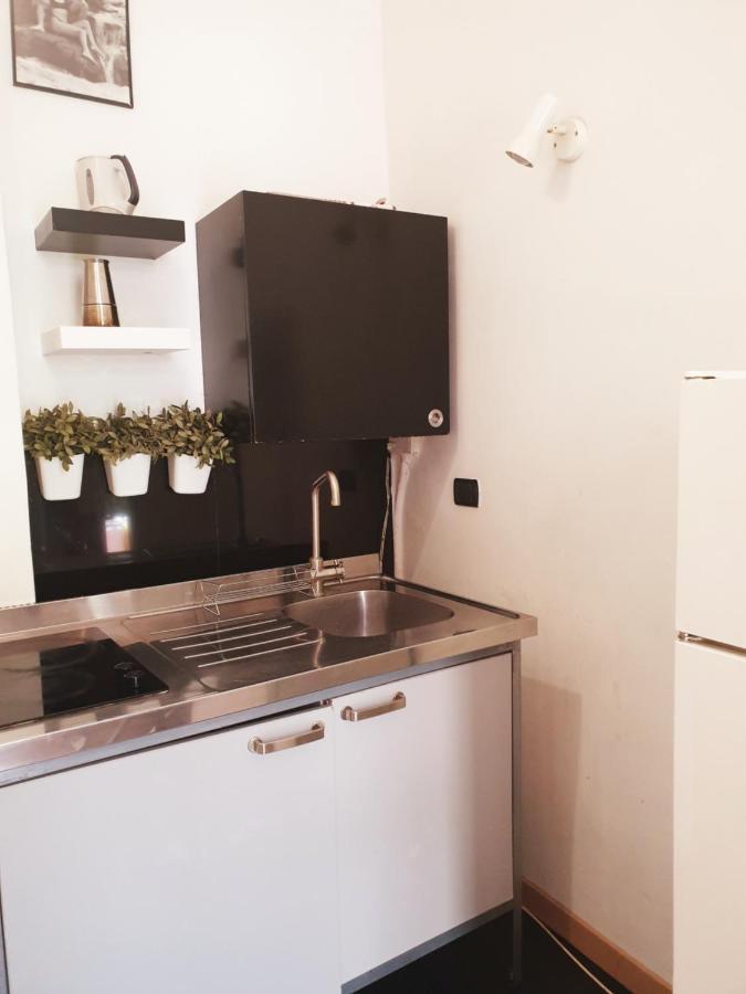 Cosy Apartment มิลาน ภายนอก รูปภาพ